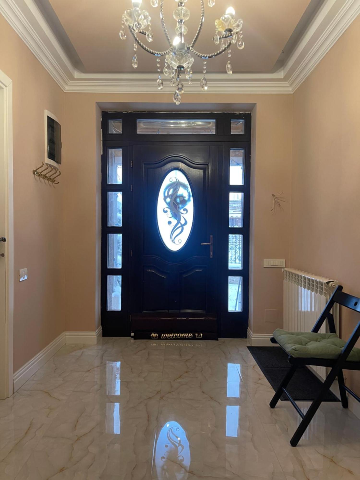 Room In A Private House - 5 Min From Therme And Airport Corbeanca Εξωτερικό φωτογραφία
